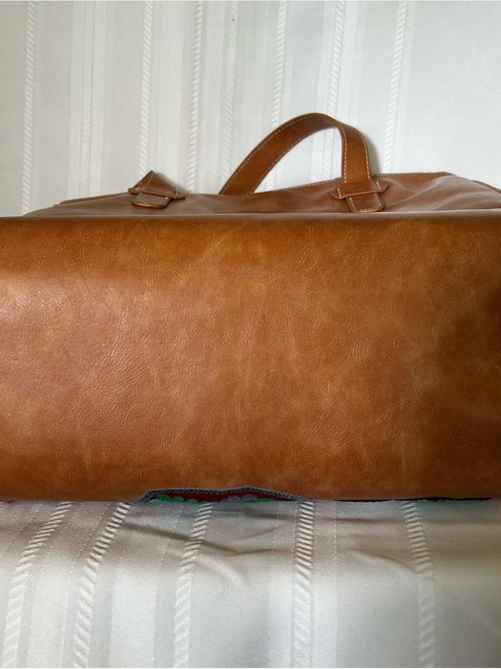 Plunder Tote Bag Camel Brown Faux Leather Multicolor Floral Bee Butterfly Patch - Picture 9 of 15